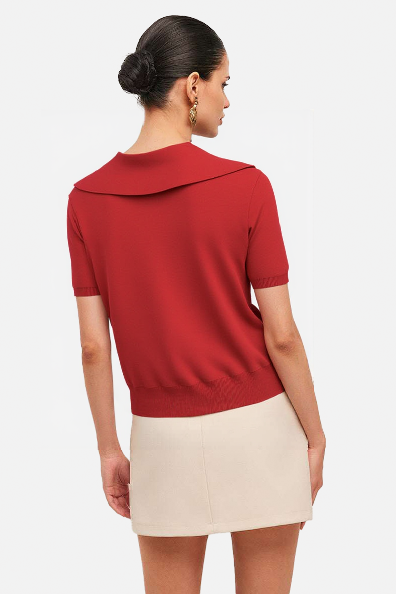 Elegant Collared Cardigan with Statement Buttons